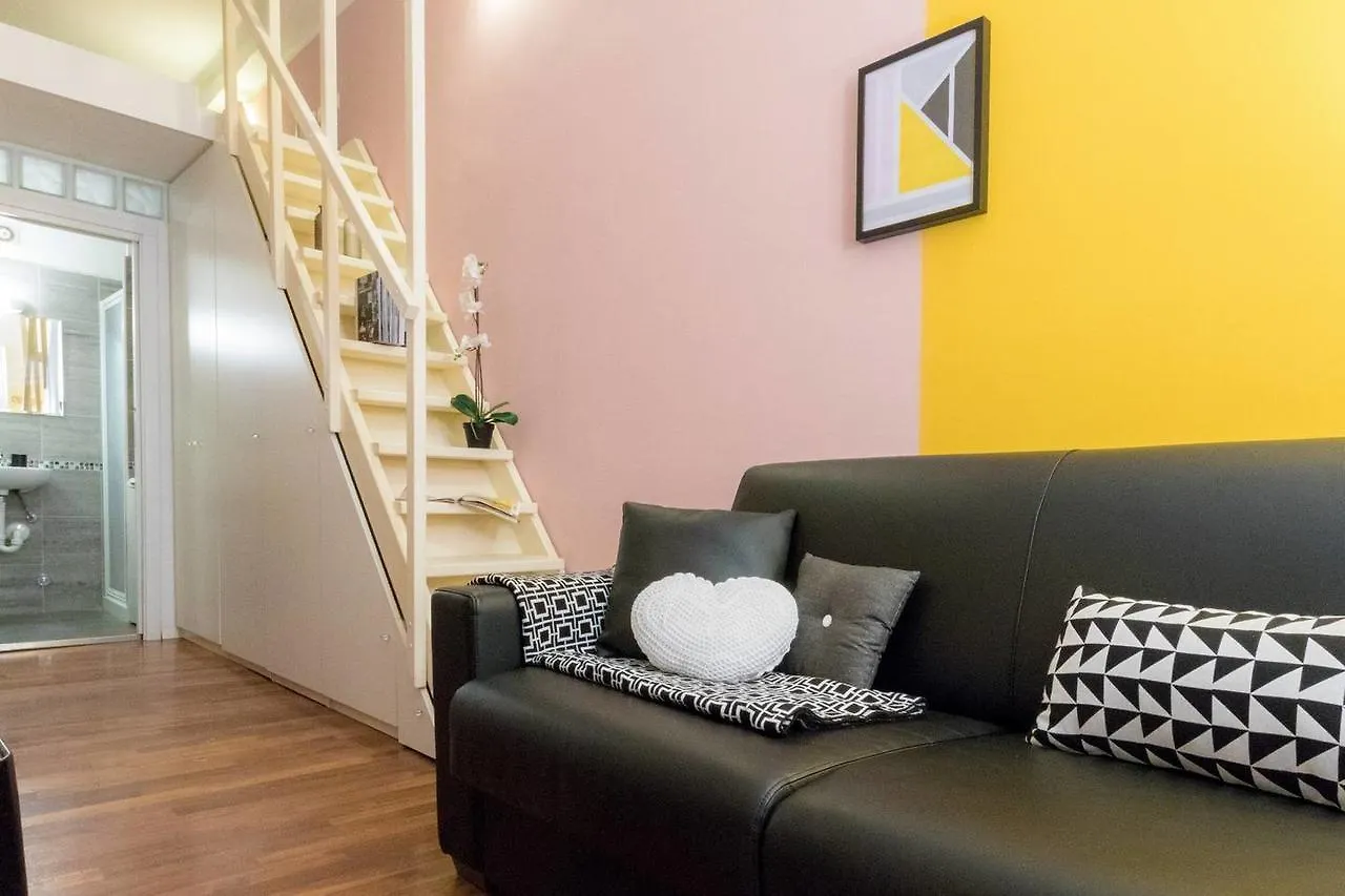 Hintown Little Starlet Apartment Milan Italy